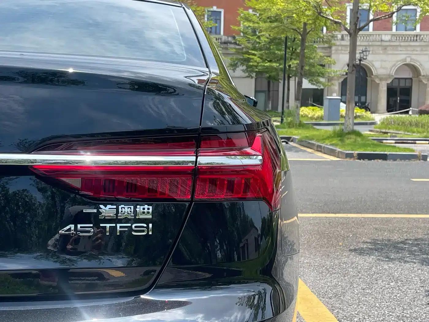 Audi A6L 2024 45 TFSI Premium Dynamic Edition — миниатюра 10