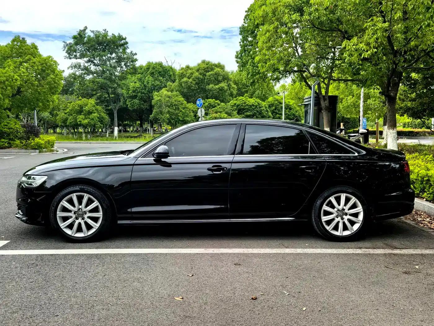 Audi A6L 2018 30th Anniversary Edition TFSI Progressive — миниатюра 3