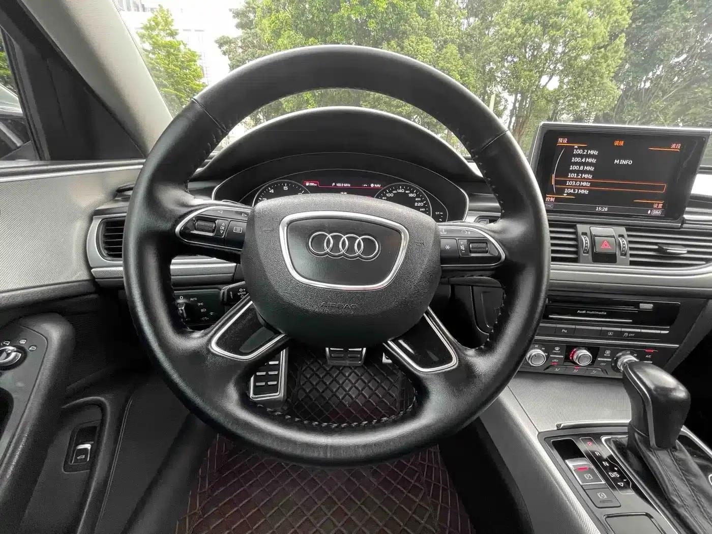 Audi A6L 2018 30th Anniversary Edition 35 TFSI Fashion Model — миниатюра 15