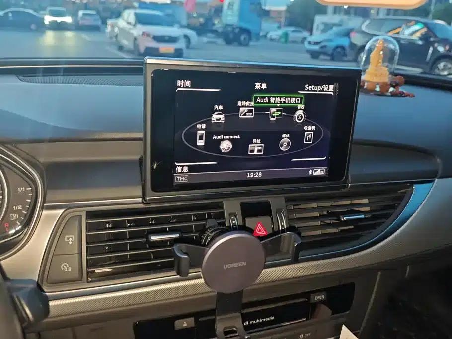 Audi A6L 2018 30th Anniversary Edition TFSI Progressive — миниатюра 13