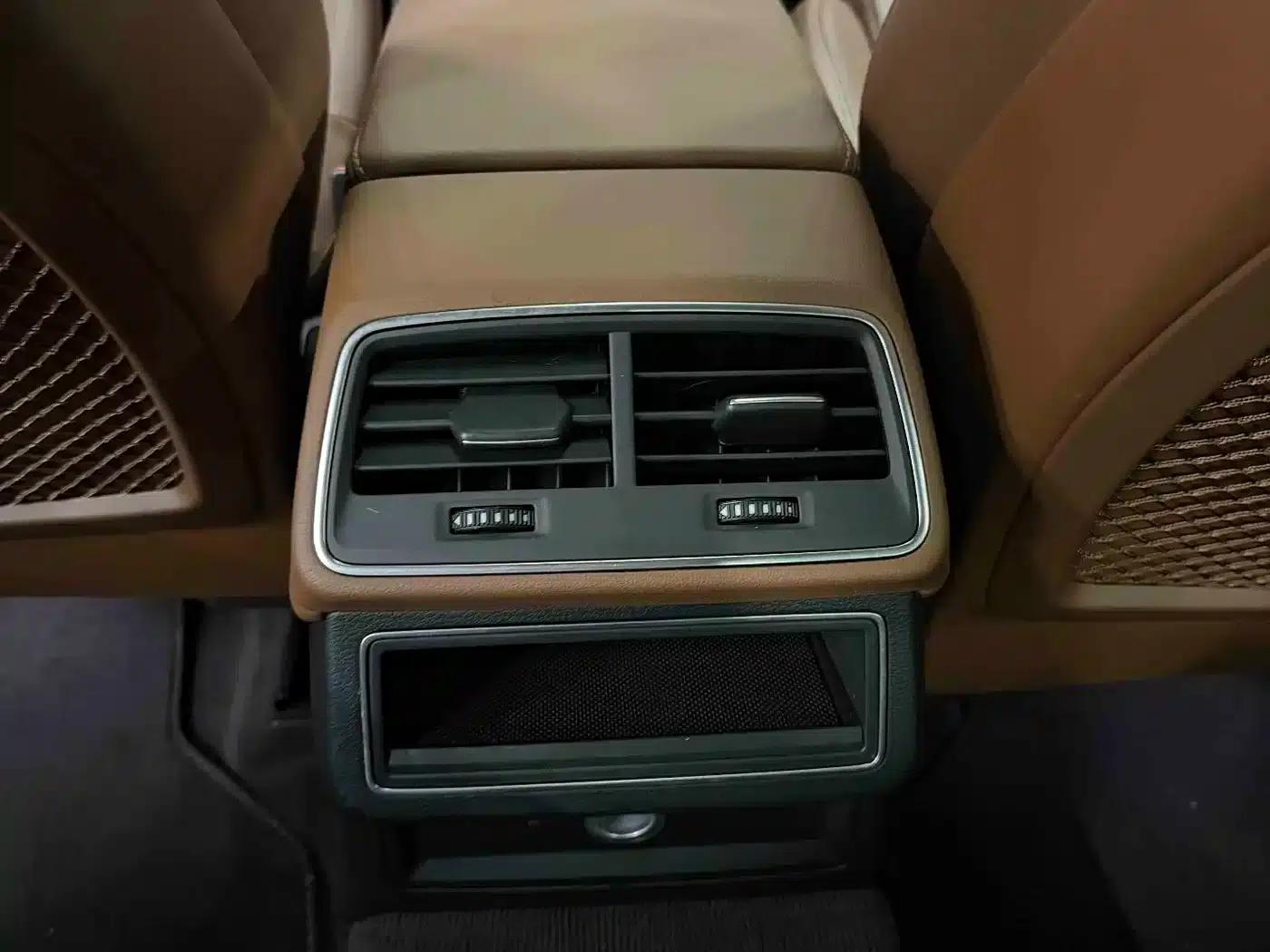 Audi A6L 2020 40 TFSI Luxury Elegance — миниатюра 6