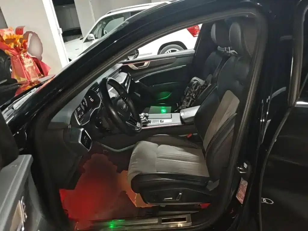 Audi A6L 2023 Facelift 45 TFSI quattro Premium Dynamic Edition — миниатюра 15