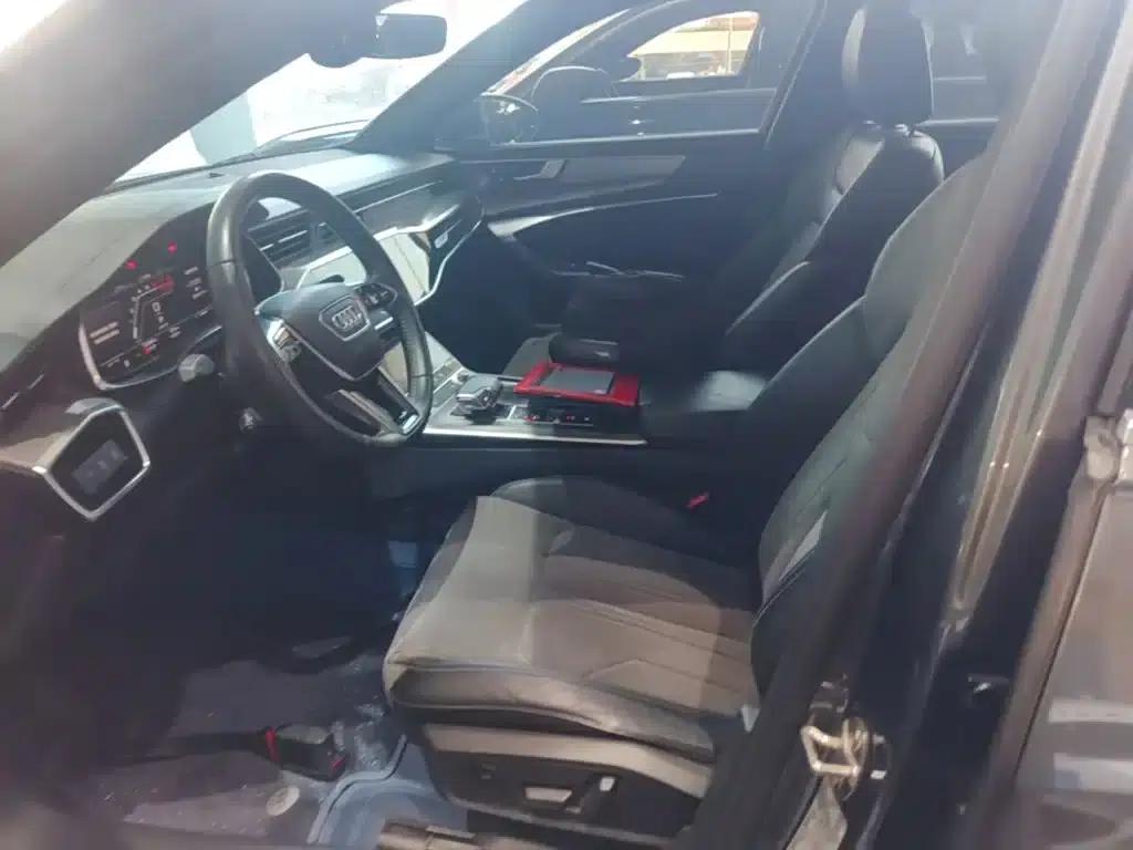 Audi A6L 2019 40 TFSI Luxury Dynamic — миниатюра 15