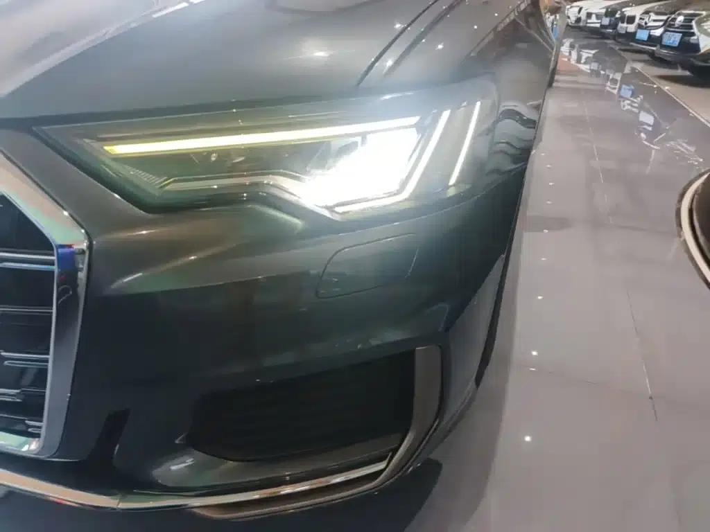Audi A6L 2019 40 TFSI Luxury Dynamic — миниатюра 24