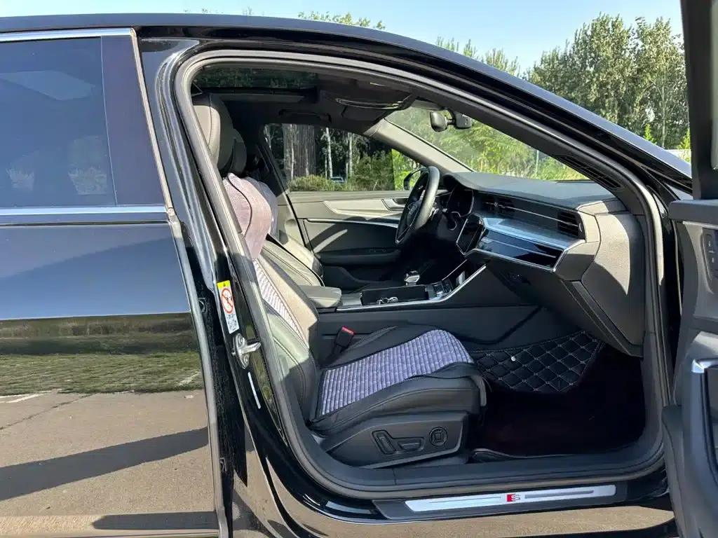 Audi A6L PHEV 2020 55 TFSI e quattro — миниатюра 14