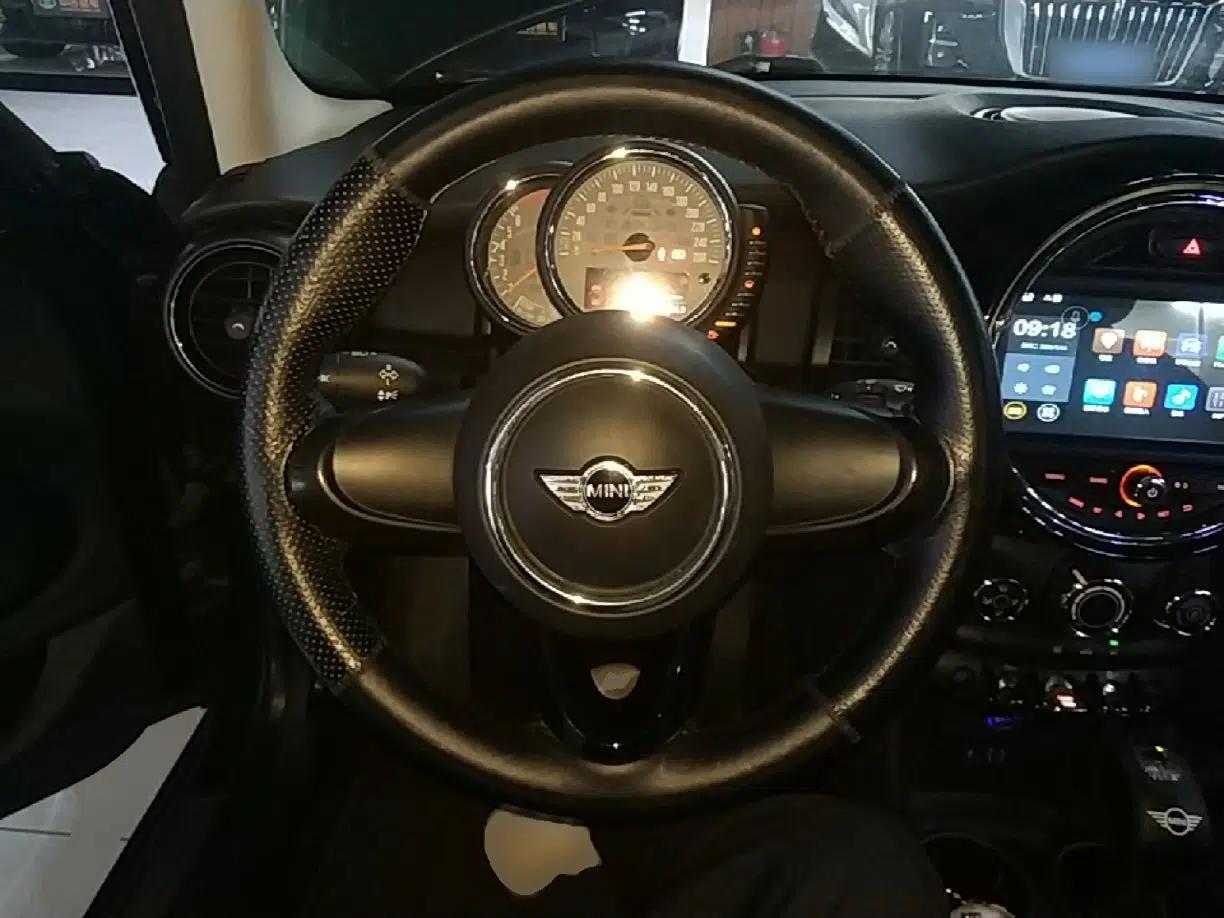 MINI 2016 1.2T ONE Five-Door Edition — миниатюра 13