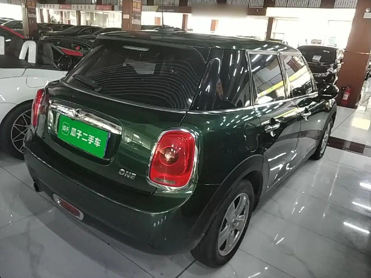 MINI 2016 1.2T ONE Five-Door Edition — миниатюра 6