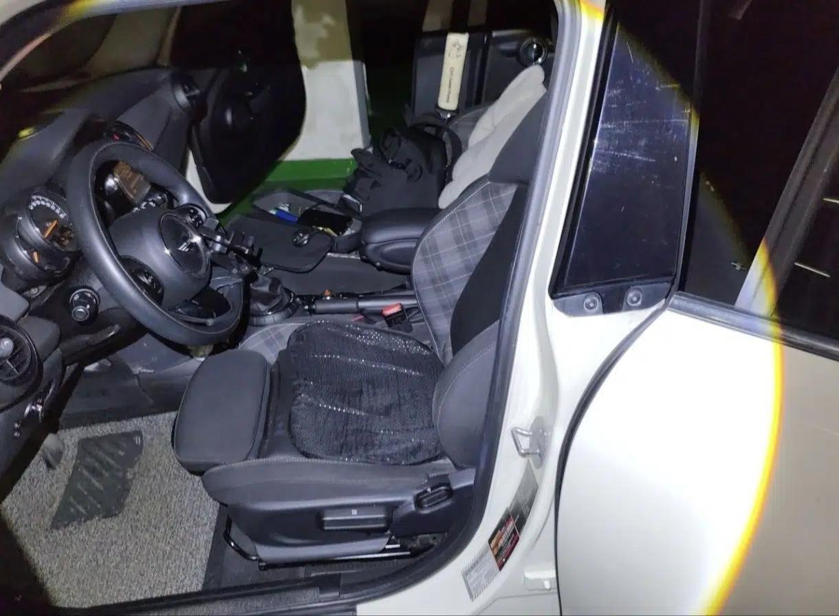 MINI 2015 1.5T COOPER Fun Five-Door Edition — миниатюра 16