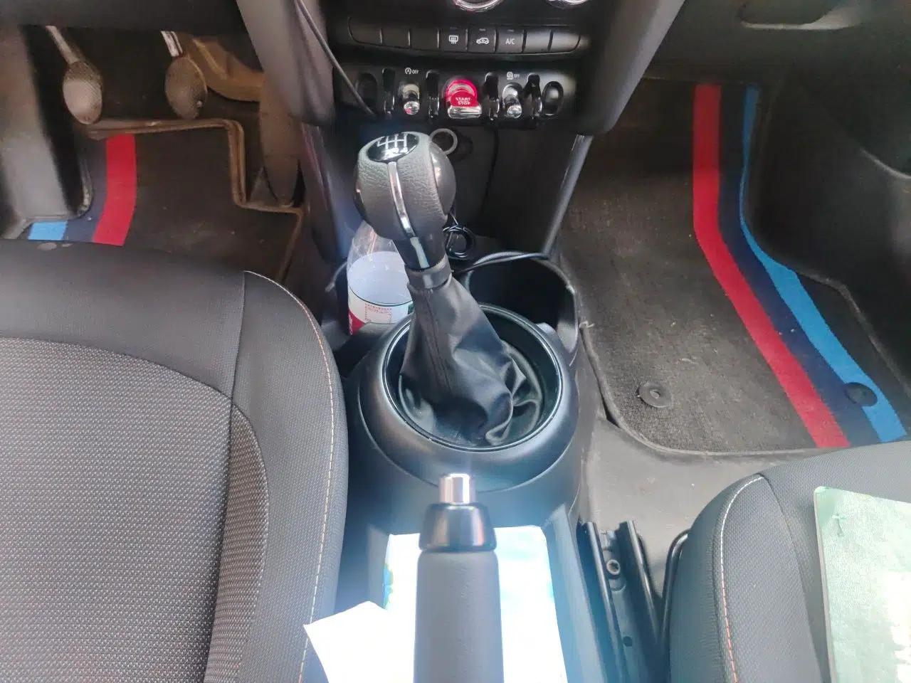 MINI 2015 1.2T Manual ONE — миниатюра 14