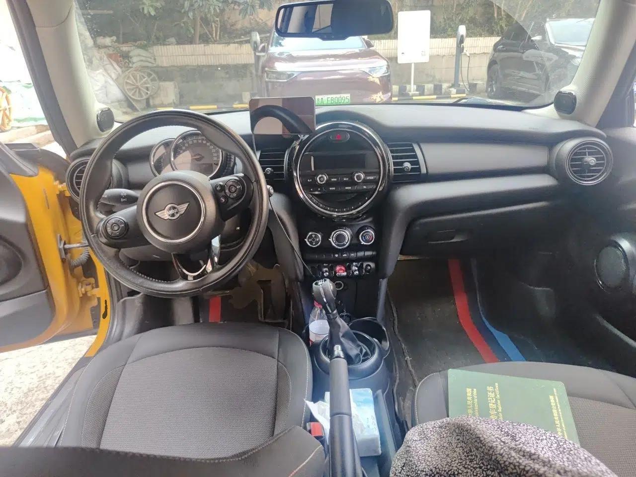 MINI 2015 1.2T Manual ONE — миниатюра 9