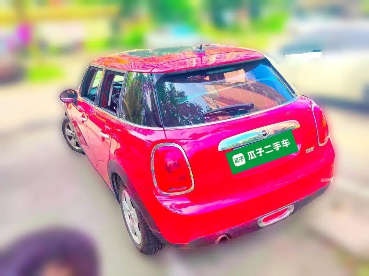 MINI 2016 1.2T ONE Five-Door Edition — миниатюра 4