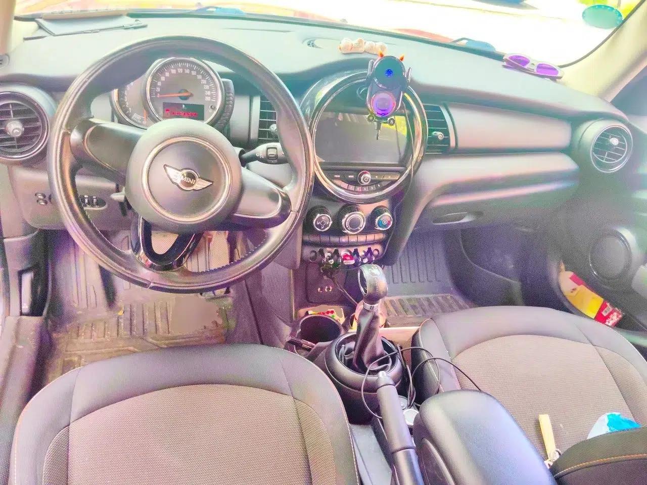 MINI 2016 1.2T ONE Five-Door Edition — миниатюра 9