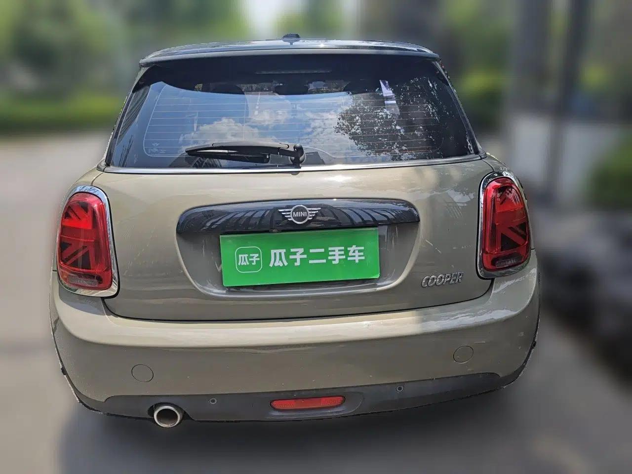 MINI 2018 1.5T COOPER Classic Edition — миниатюра 3