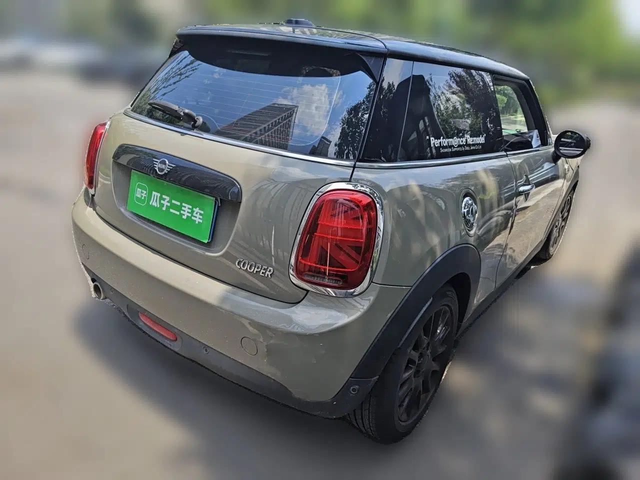 MINI 2018 1.5T COOPER Classic Edition — миниатюра 4