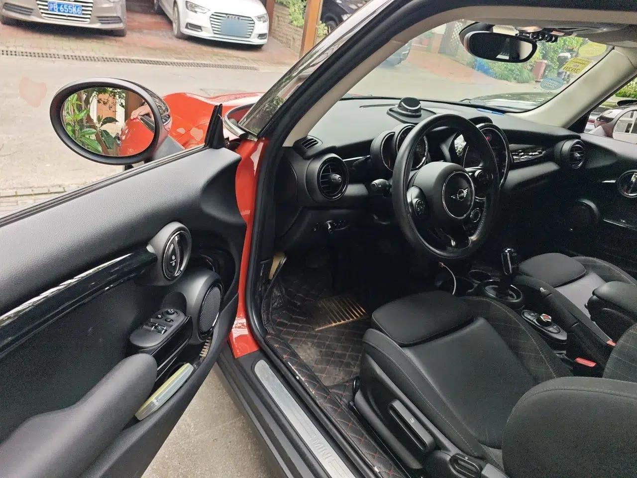 MINI 2018 1.5T COOPER Classic Edition — миниатюра 16