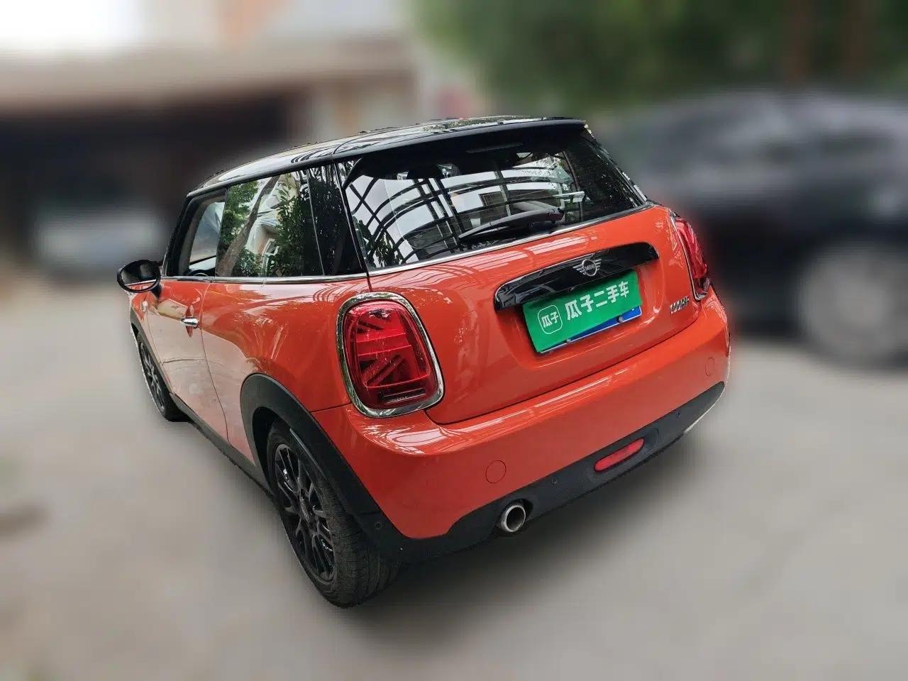 MINI 2018 1.5T COOPER Classic Edition — миниатюра 4