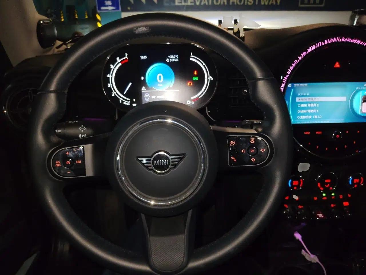 MINI 2023 1.5T COOPER Artist — миниатюра 10