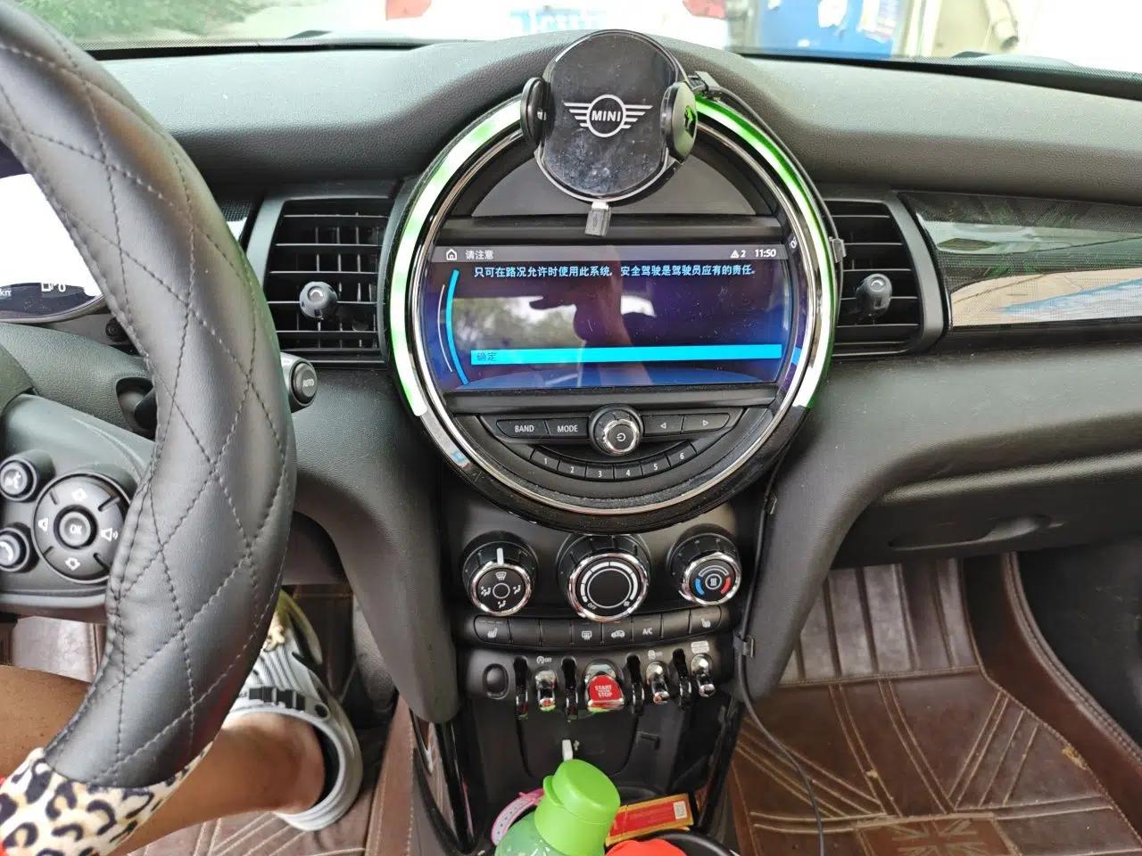 MINI 2021 1.5T COOPER Classic Edition — миниатюра 13