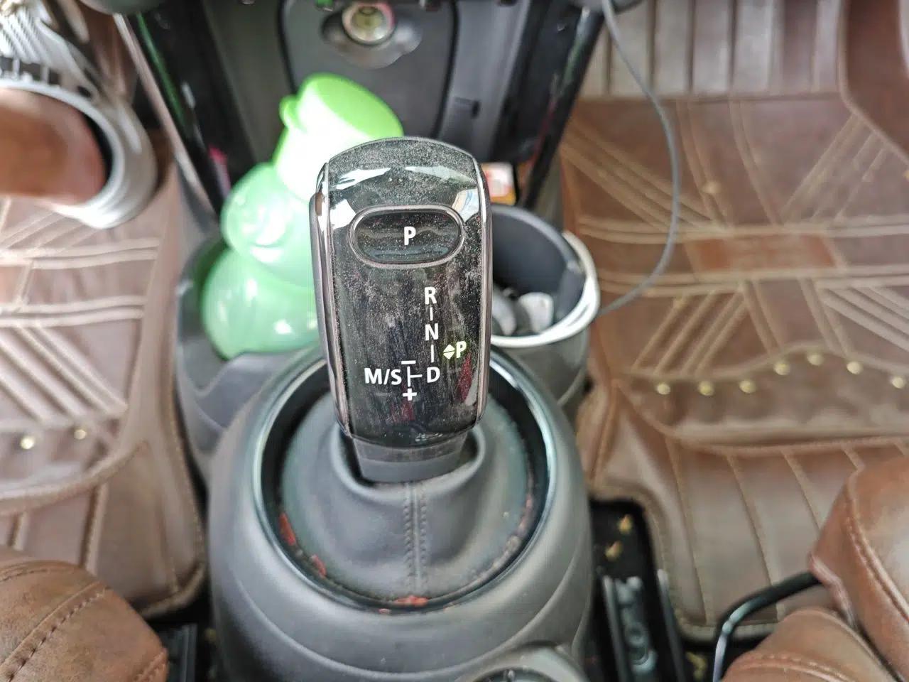 MINI 2021 1.5T COOPER Classic Edition — миниатюра 14