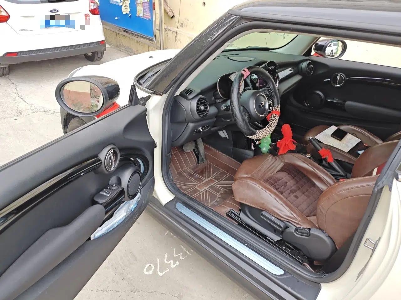 MINI 2021 1.5T COOPER Classic Edition — миниатюра 16