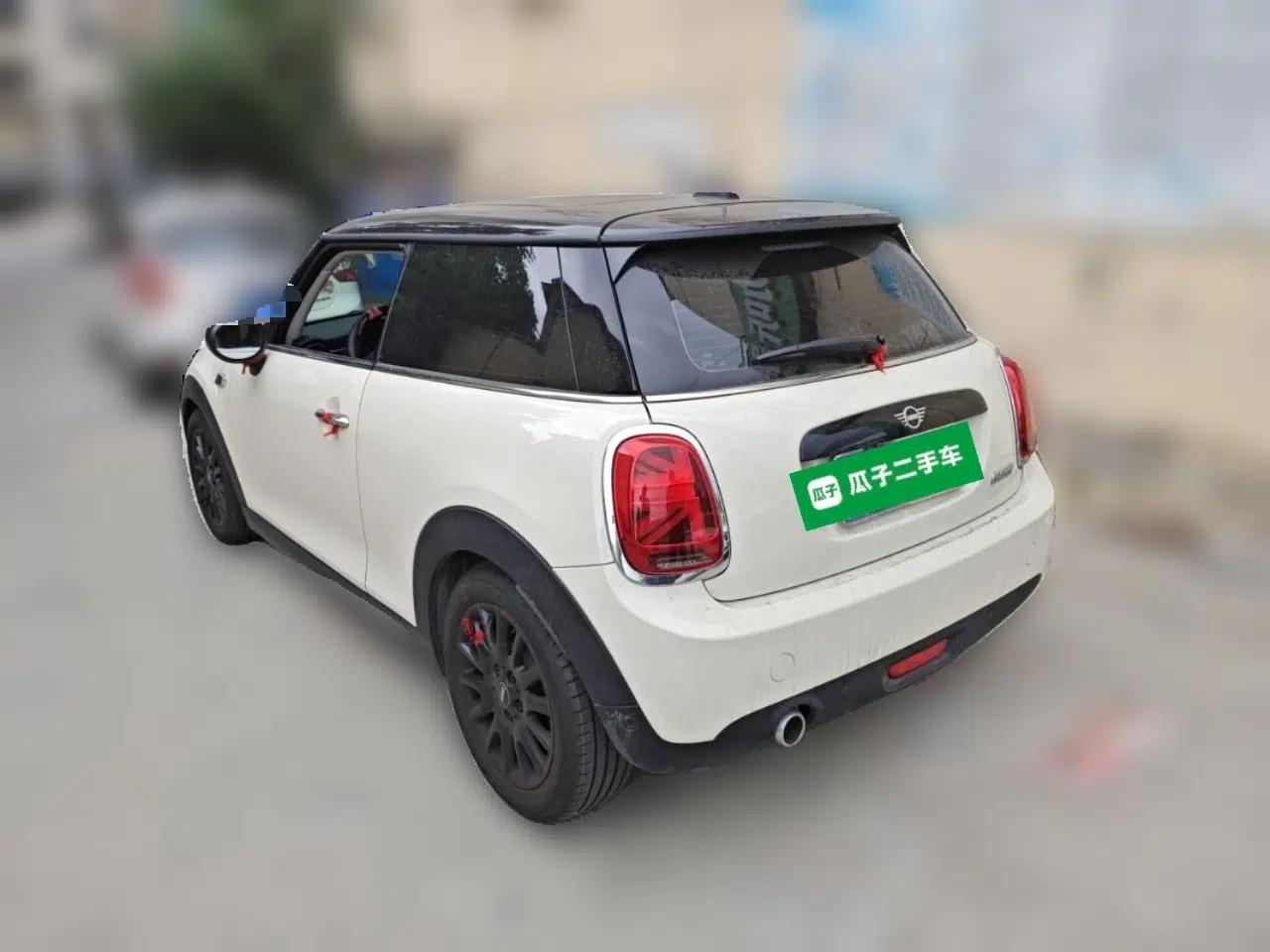 MINI 2021 1.5T COOPER Classic Edition — миниатюра 4