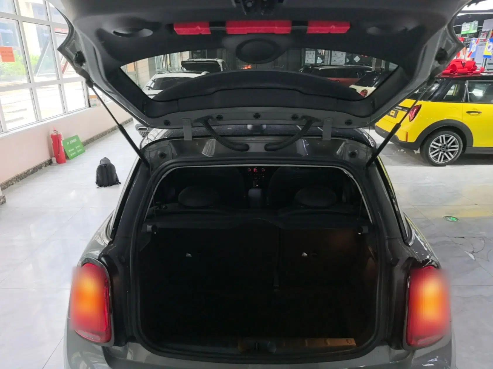 MINI 2022 1.5T COOPER Artist — миниатюра 22