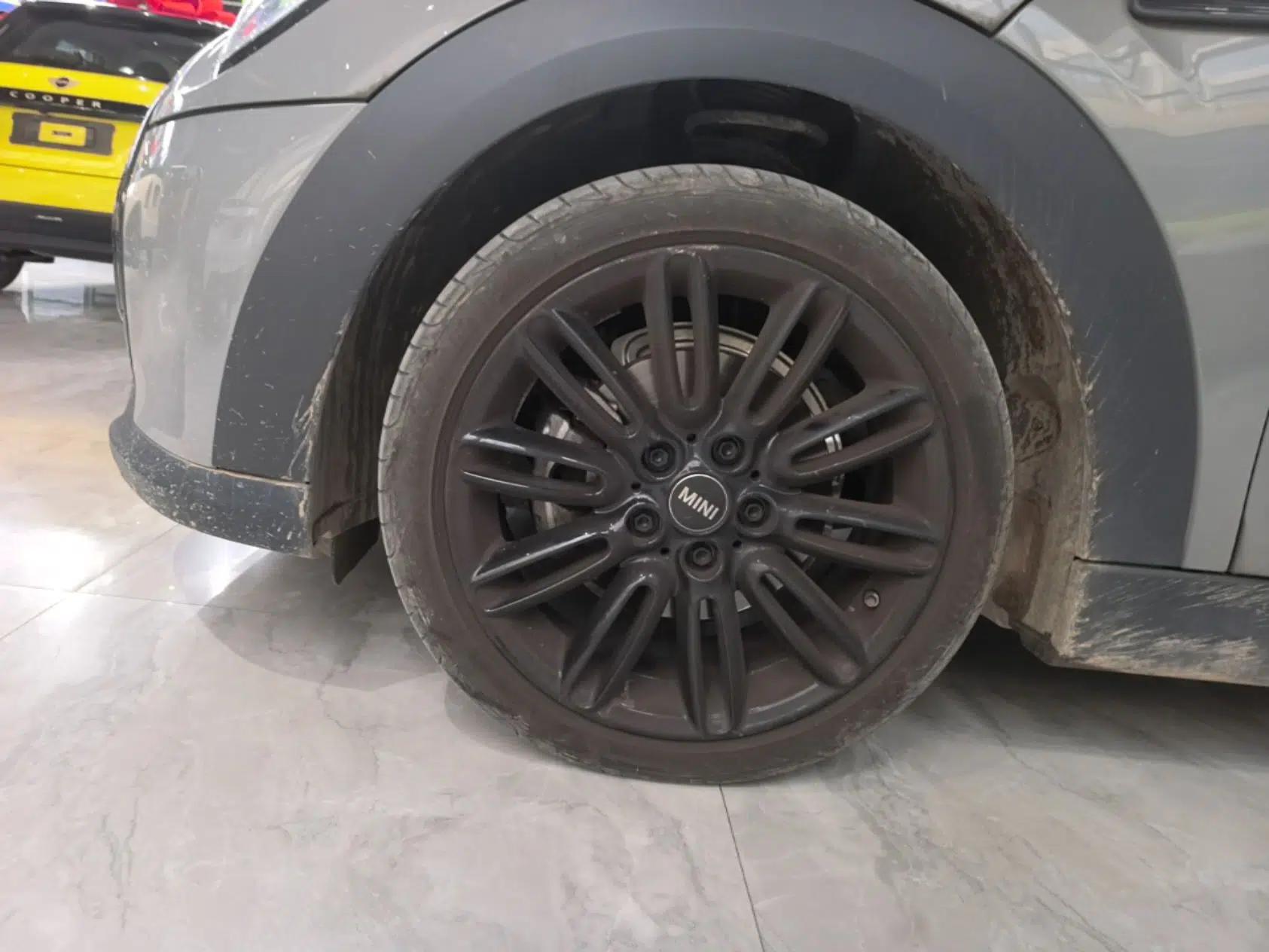 MINI 2022 1.5T COOPER Artist — миниатюра 10