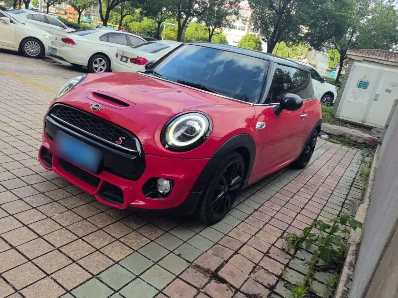MINI 2018 2.0T COOPER S Classic Edition — миниатюра 1