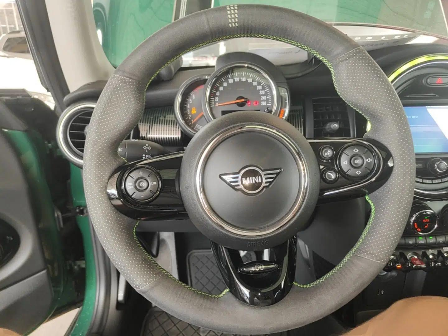 MINI 2019 2.0T COOPER S Classic Edition — миниатюра 13