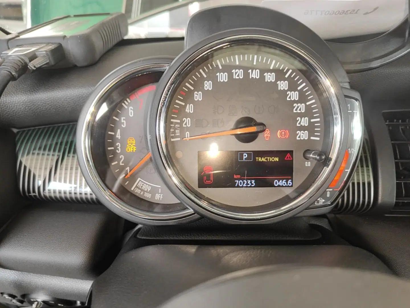 MINI 2019 2.0T COOPER S Classic Edition — миниатюра 14