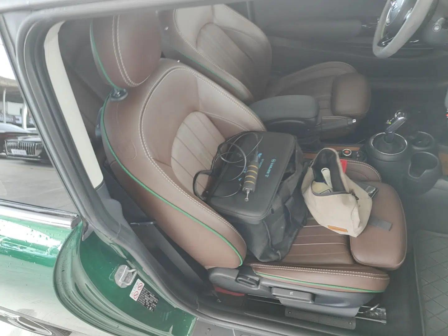 MINI 2019 2.0T COOPER S Classic Edition — миниатюра 19