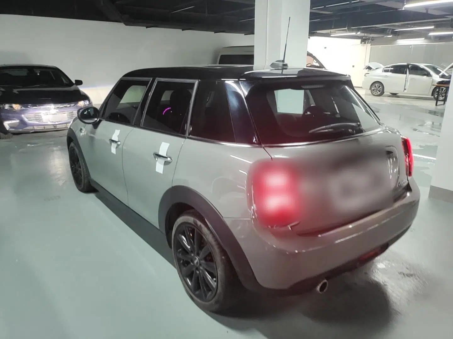 MINI 2021 1.5T COOPER Artist Five-Door Edition — миниатюра 4