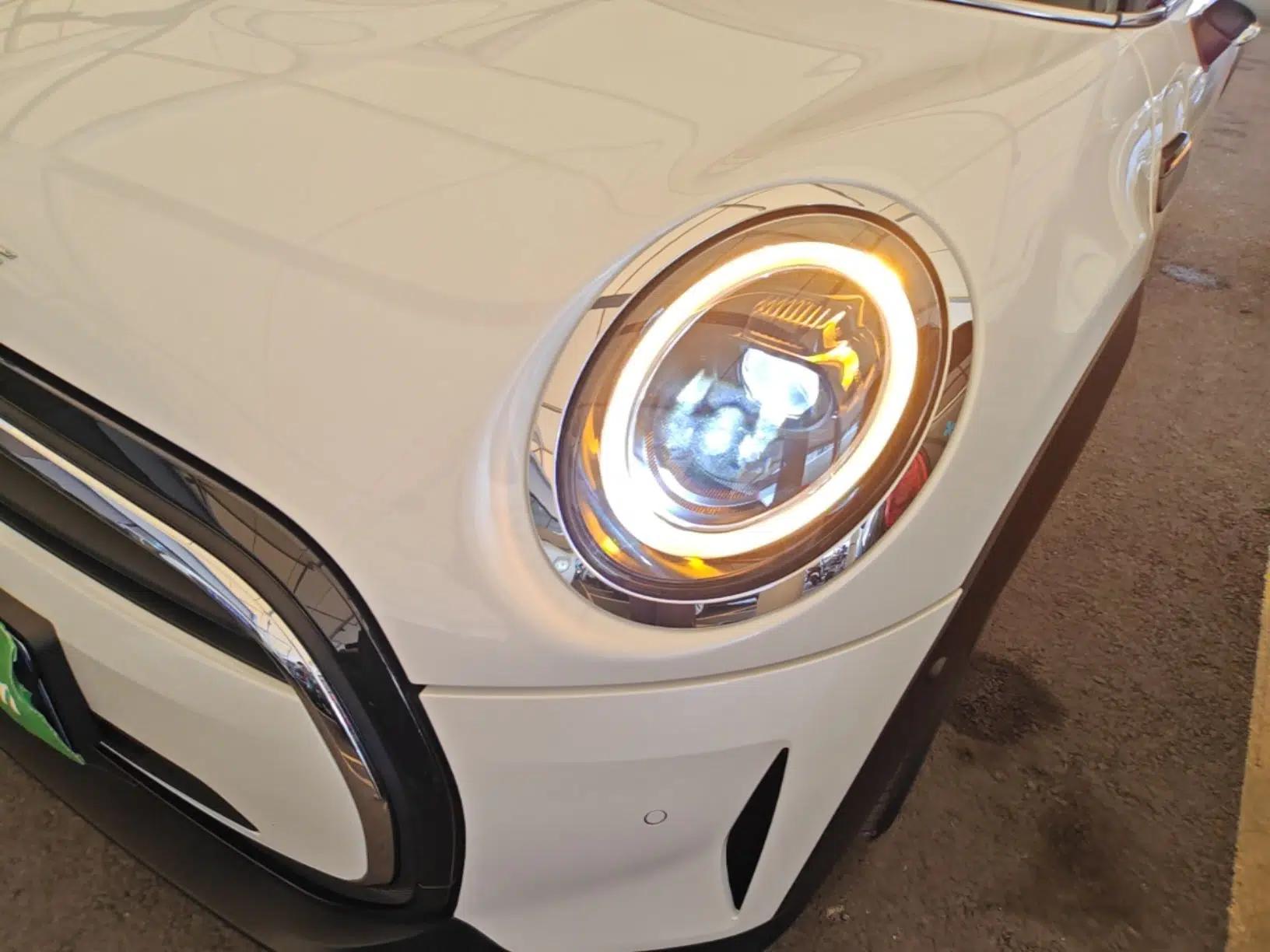 MINI 2023 1.5T ONE — миниатюра 8