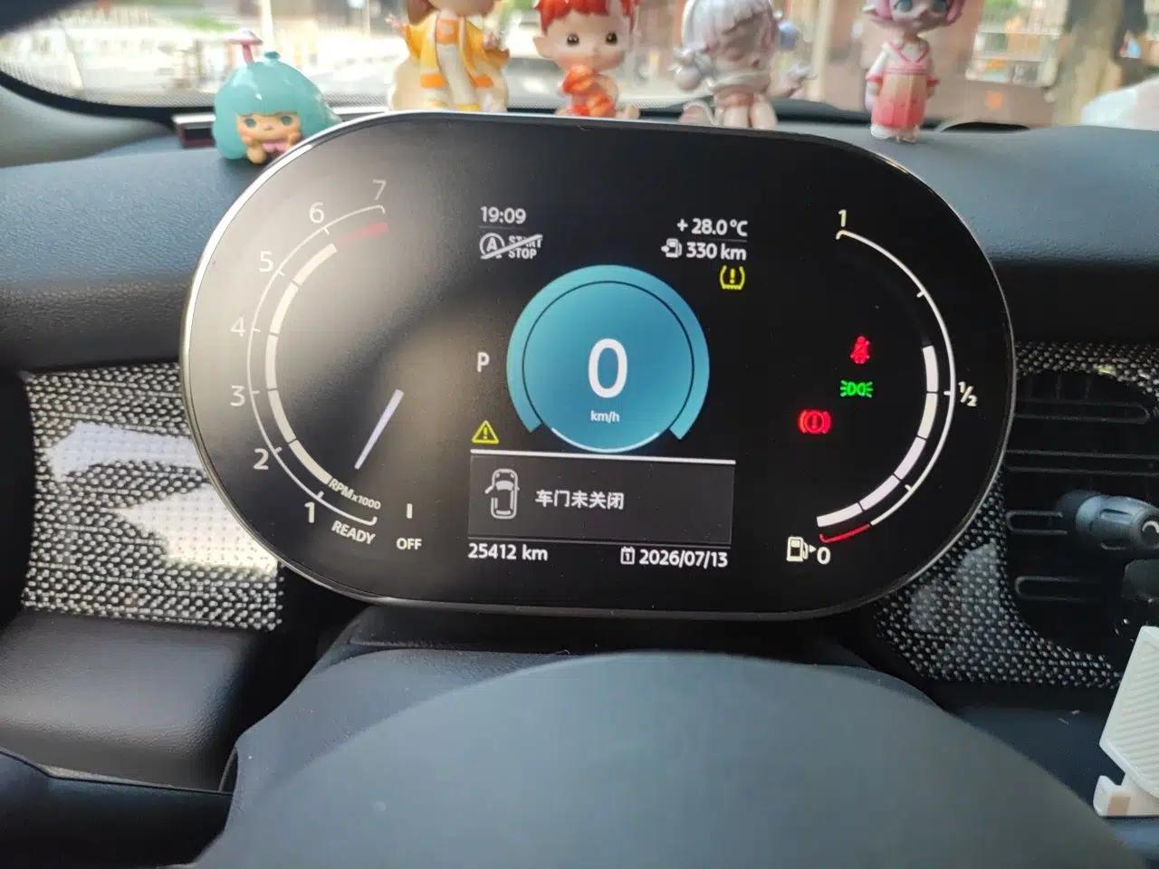 MINI 2022 Updated 2.0T COOPER S Classic Edition Five-Door Version — миниатюра 12