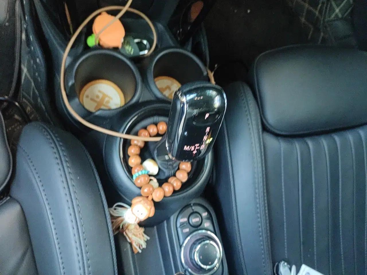 MINI 2022 Updated 2.0T COOPER S Classic Edition Five-Door Version — миниатюра 14