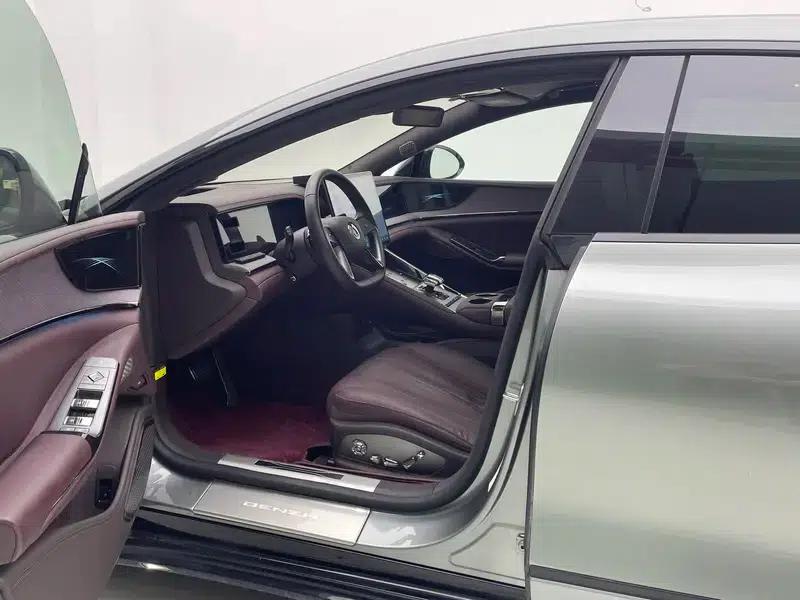Denza Z9GT DM 2024 1100 AWD Ultra Edition — миниатюра 17