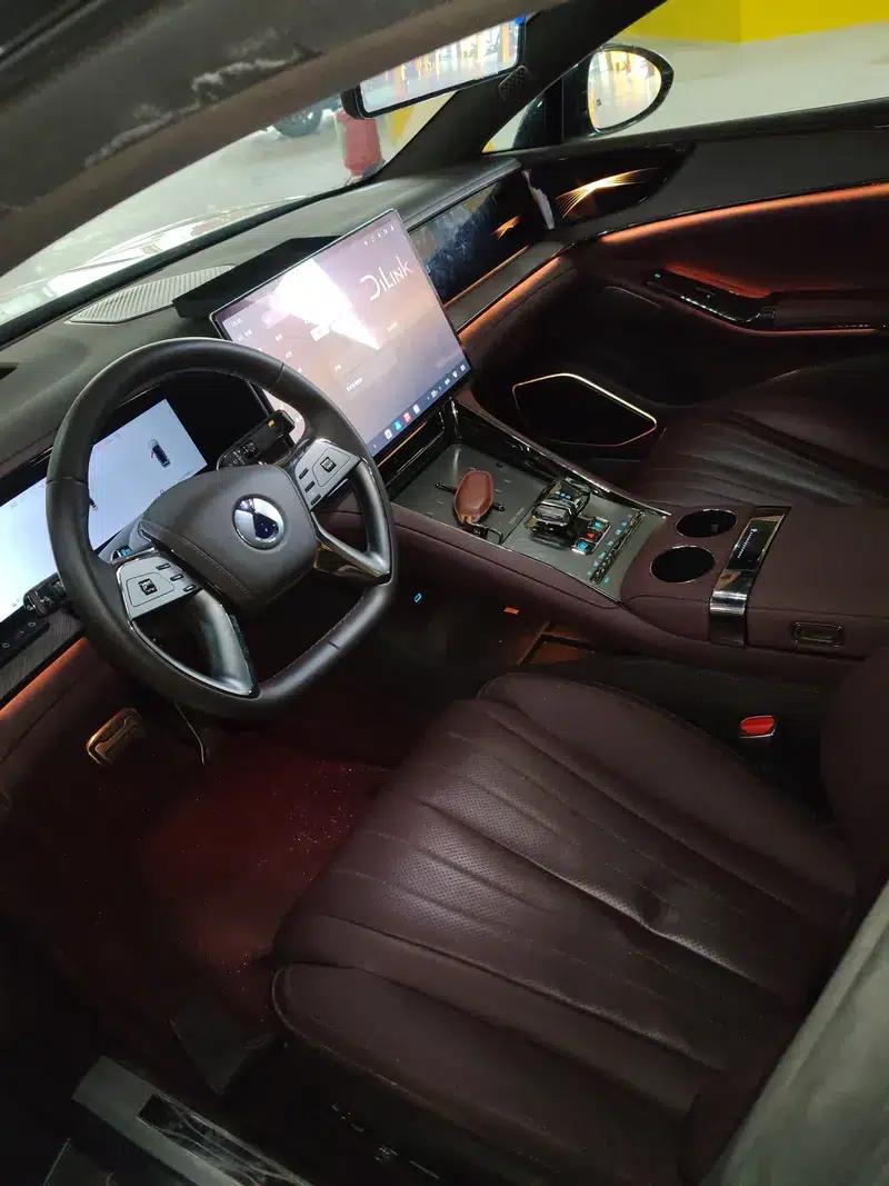 Denza Z9GT DM 2024 1100 AWD Ultra Edition — миниатюра 23