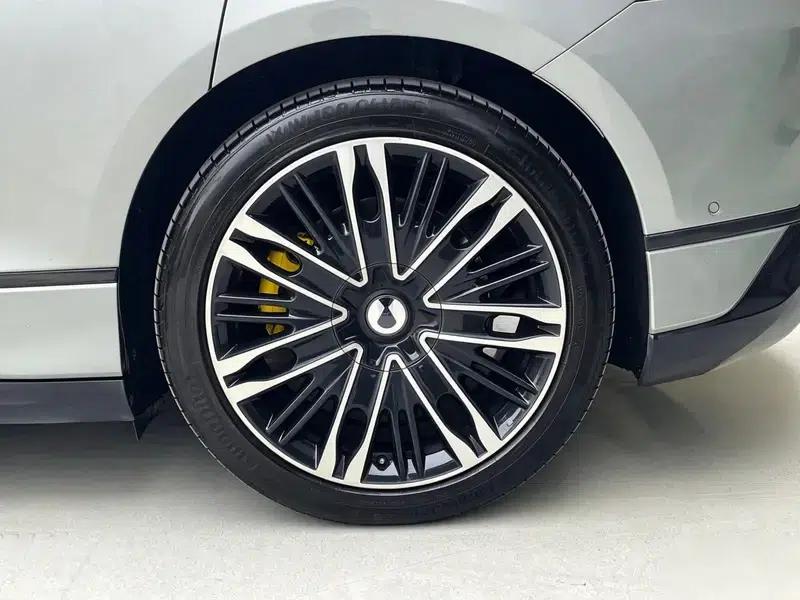 Denza Z9GT DM 2024 1100 AWD Ultra Edition — миниатюра 9