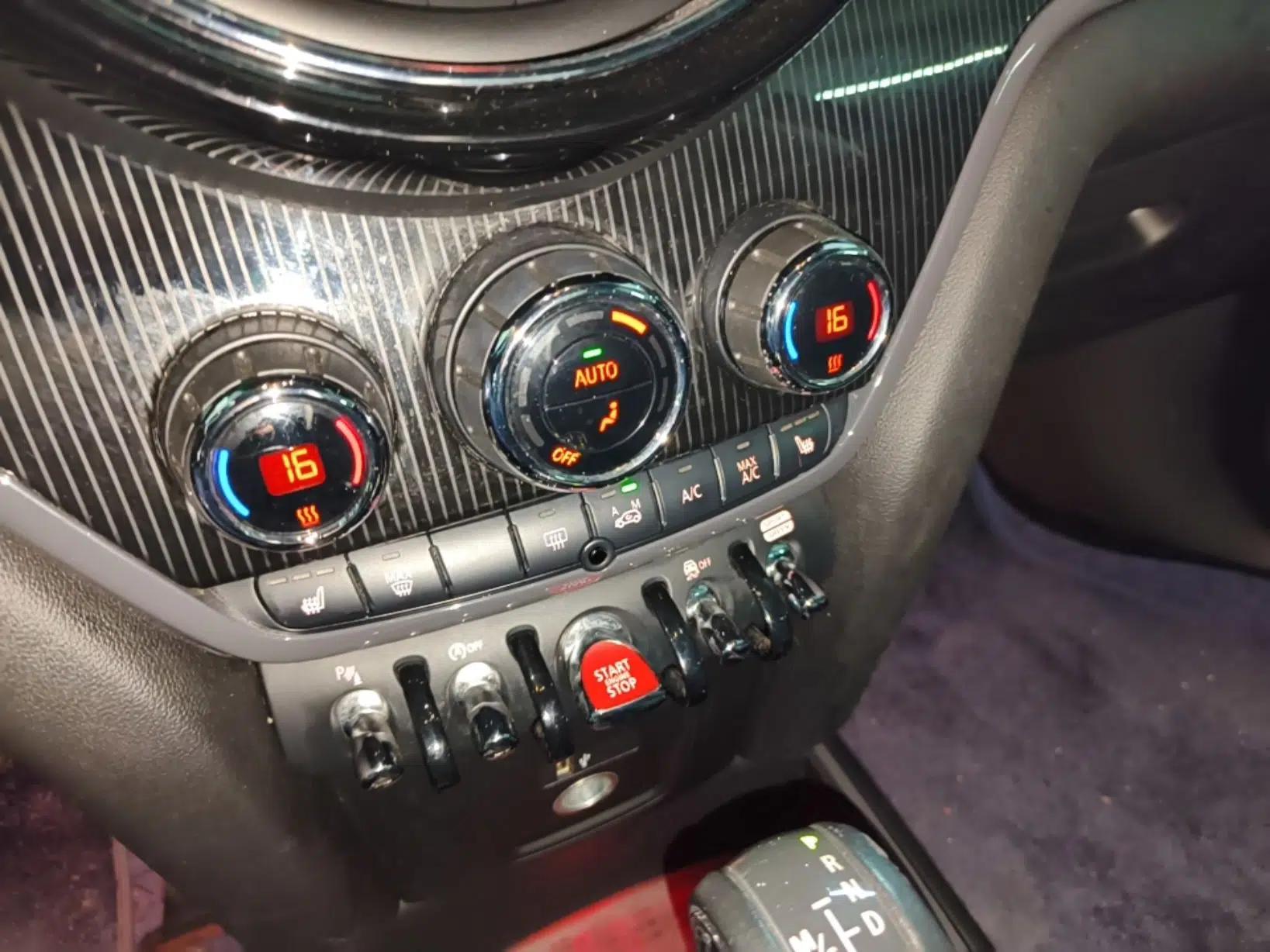 MINI Countryman 2018 2.0T COOPER S ALL4 Artist — миниатюра 20