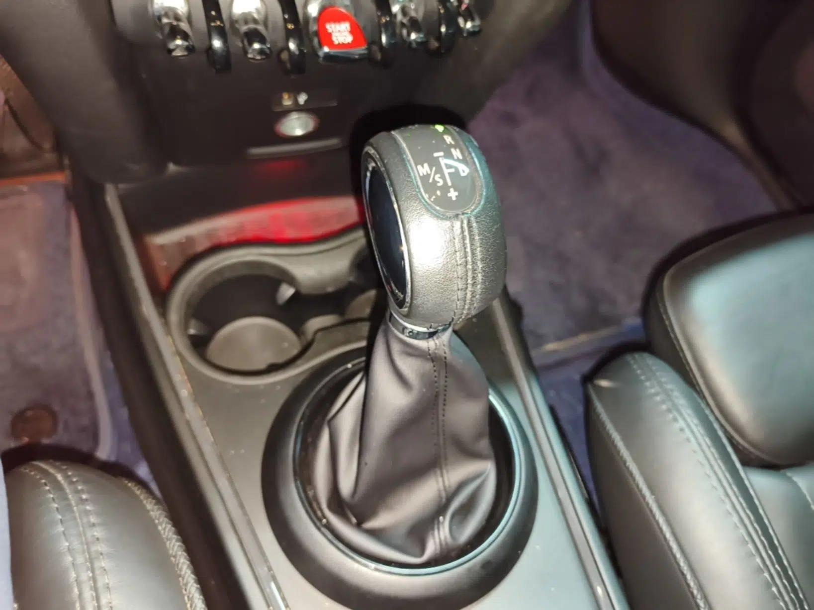 MINI Countryman 2018 2.0T COOPER S ALL4 Artist — миниатюра 21