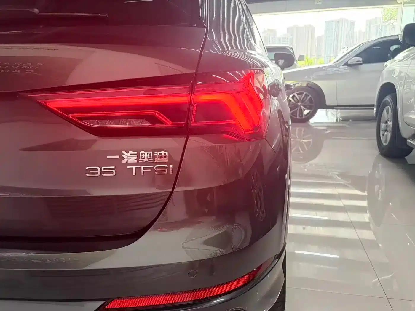 Audi Q3 2023 35 TFSI Fashion Dynamic (1.4T) — миниатюра 12