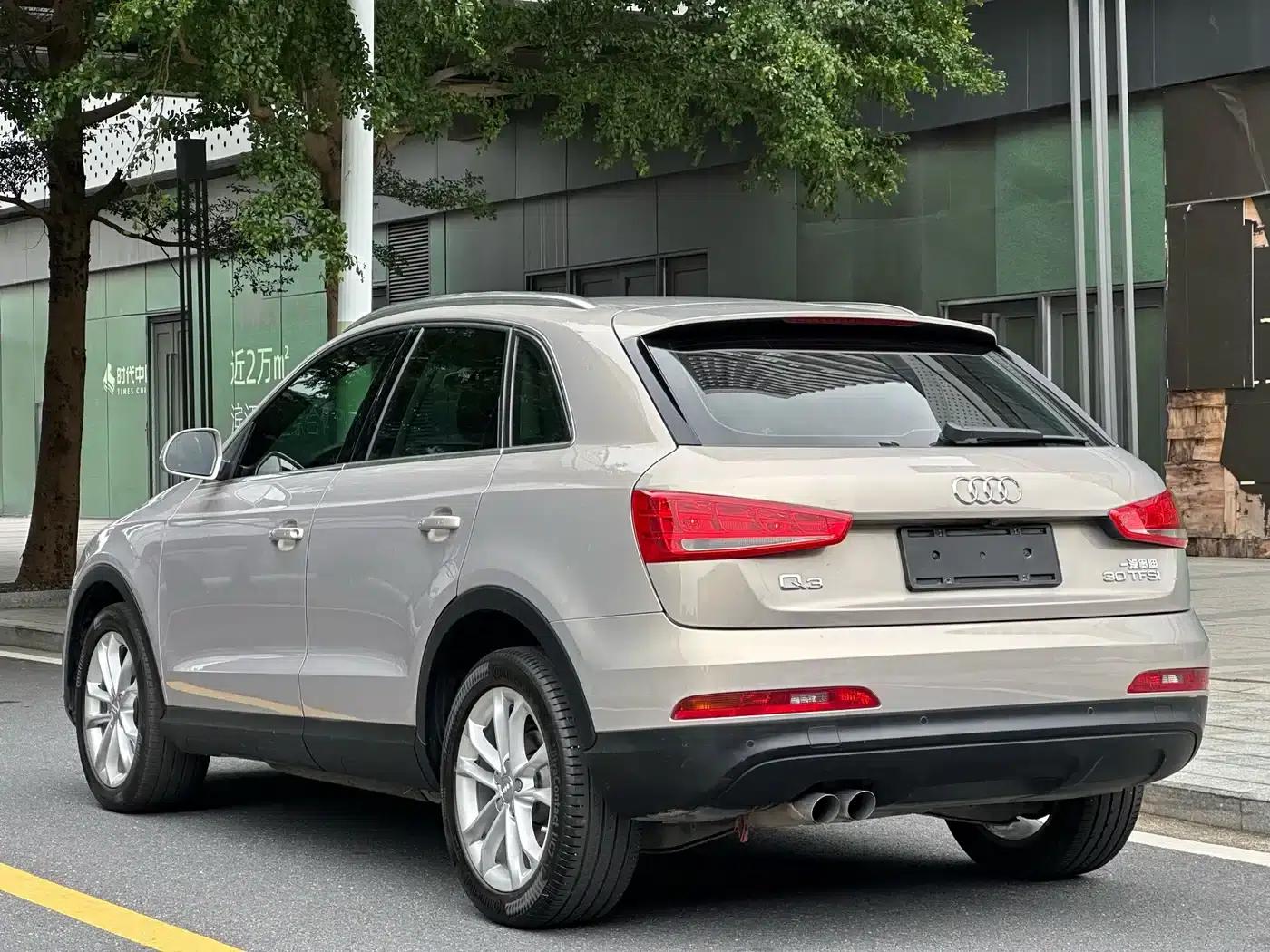 Audi Q3 2015 30 TFSI Progressive — миниатюра 44