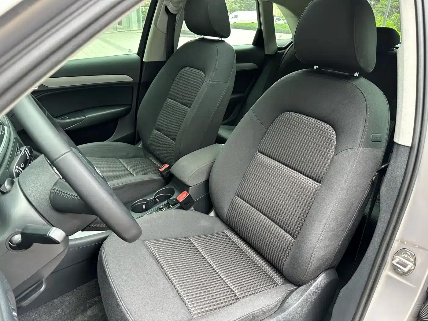 Audi Q3 2015 30 TFSI Progressive — миниатюра 9