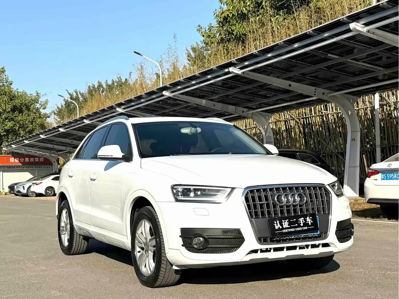 Audi Q3 2013 35 TFSI quattro Comfort — миниатюра 3