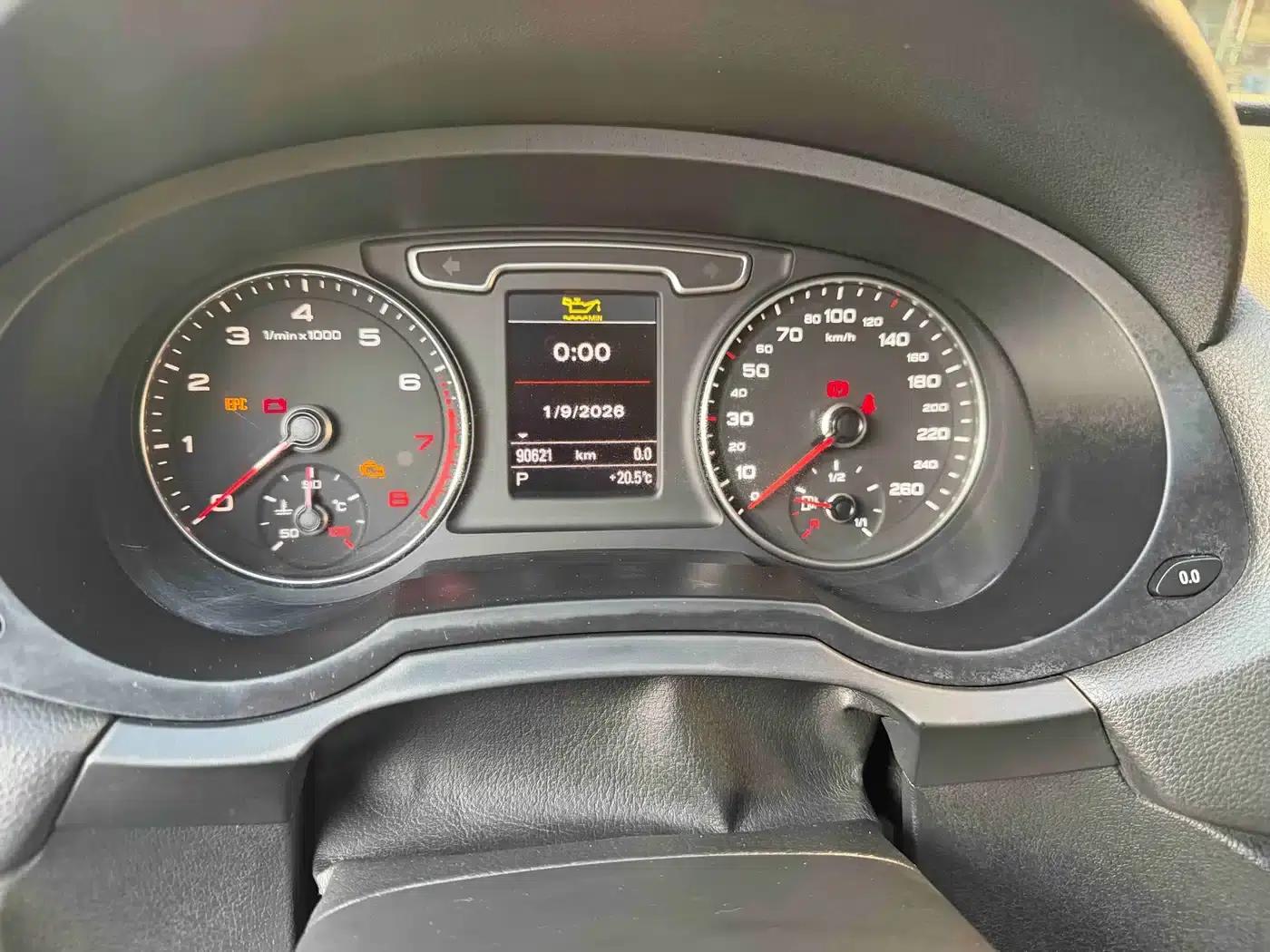 Audi Q3 2013 35 TFSI quattro Comfort — миниатюра 21