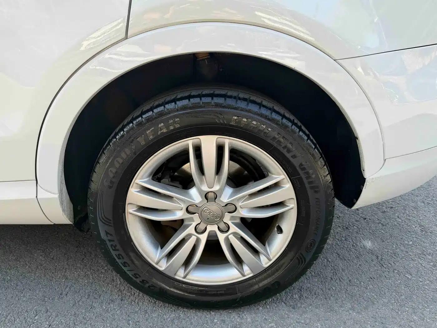 Audi Q3 2013 35 TFSI quattro Comfort — миниатюра 9