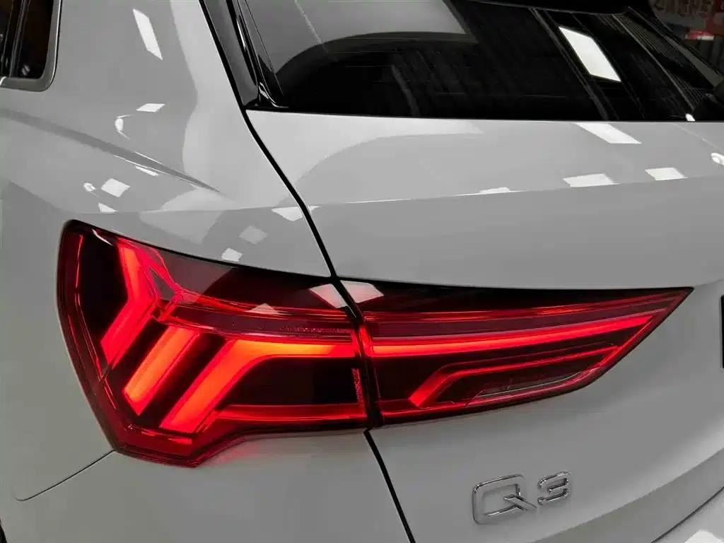 Audi Q3 2022 35 TFSI Fashion Dynamic Edition — миниатюра 19