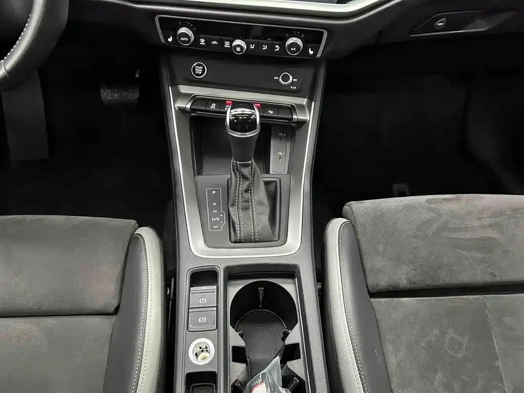 Audi Q3 2022 35 TFSI Fashion Dynamic Edition — миниатюра 5