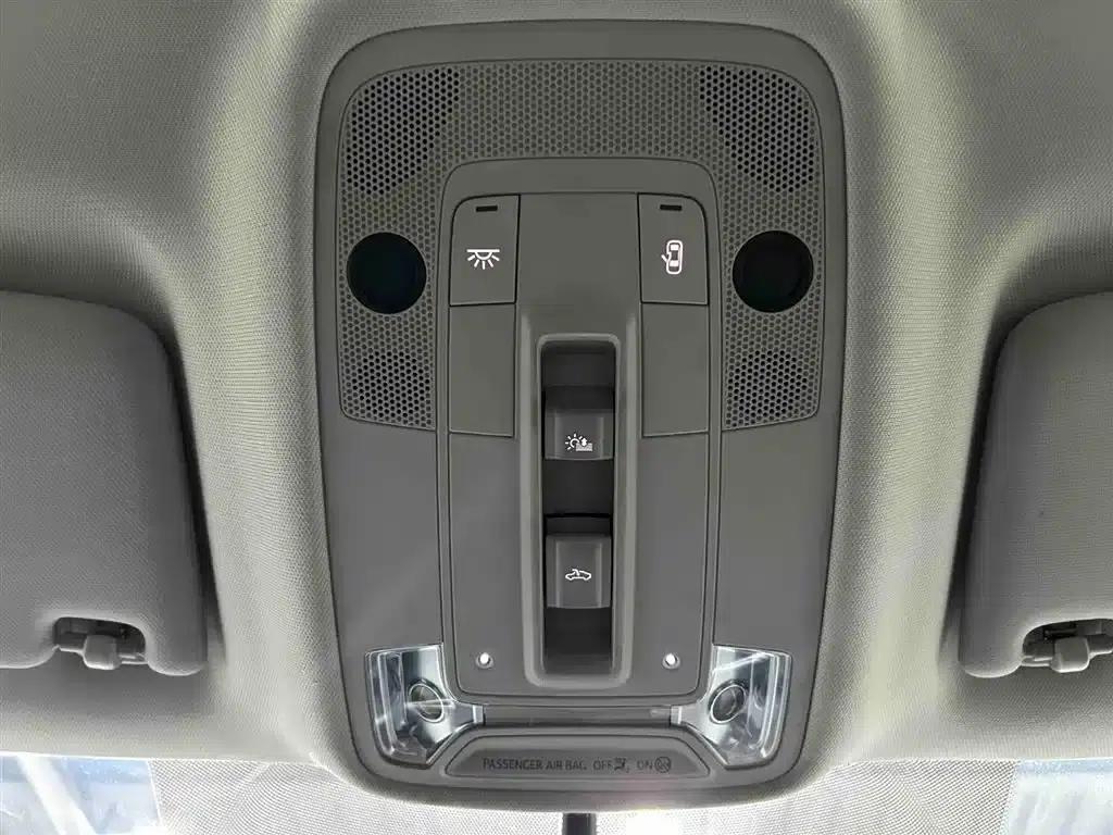 Audi Q3 2022 35 TFSI Fashion Dynamic Edition — миниатюра 8