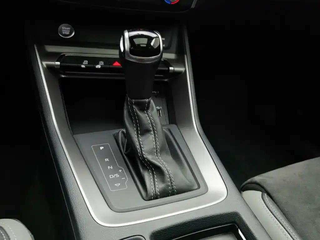 Audi Q3 2019 35 TFSI Fashion Dynamic Edition — миниатюра 13
